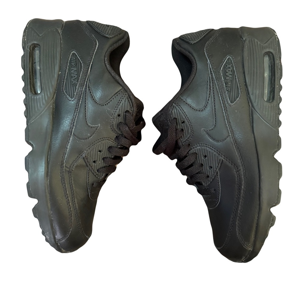 Nike Air Max 90 LTR GS Triple Black 833412-001 Size 7Y Youth (no box)